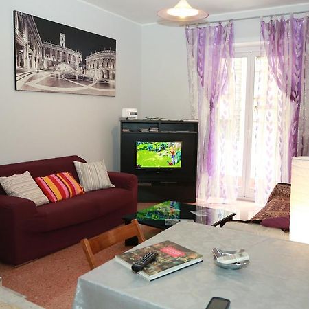 Laura'S Apartment Vatican Roma Oda fotoğraf